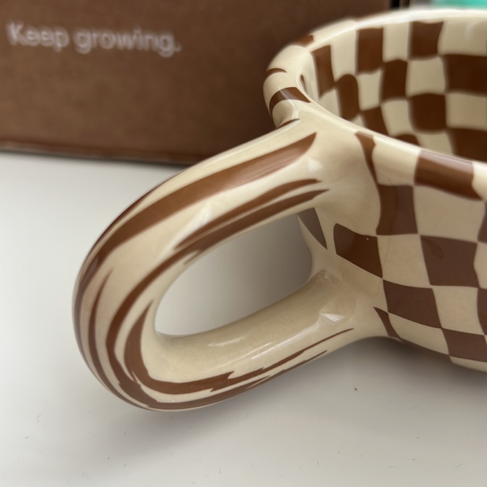 New Ceramic Coffee Mug Brown - Picture 3 of 5